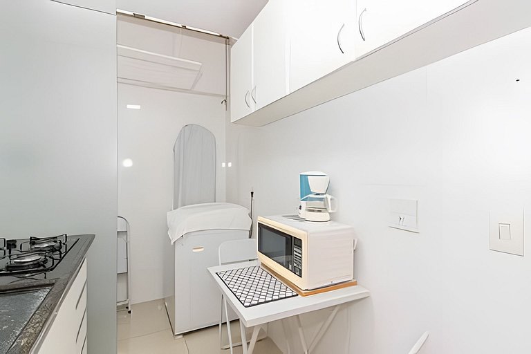 Studio equipado e bem localizado no sudoeste