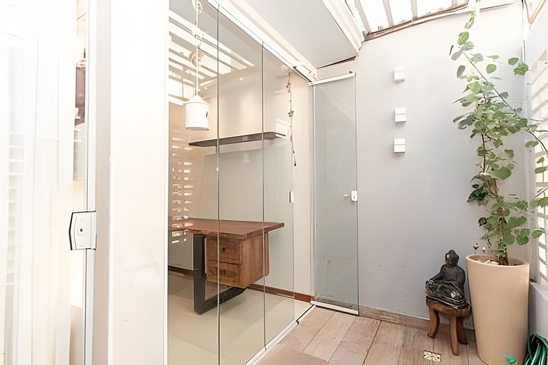 Studio espaçoso e decorado no sudoeste