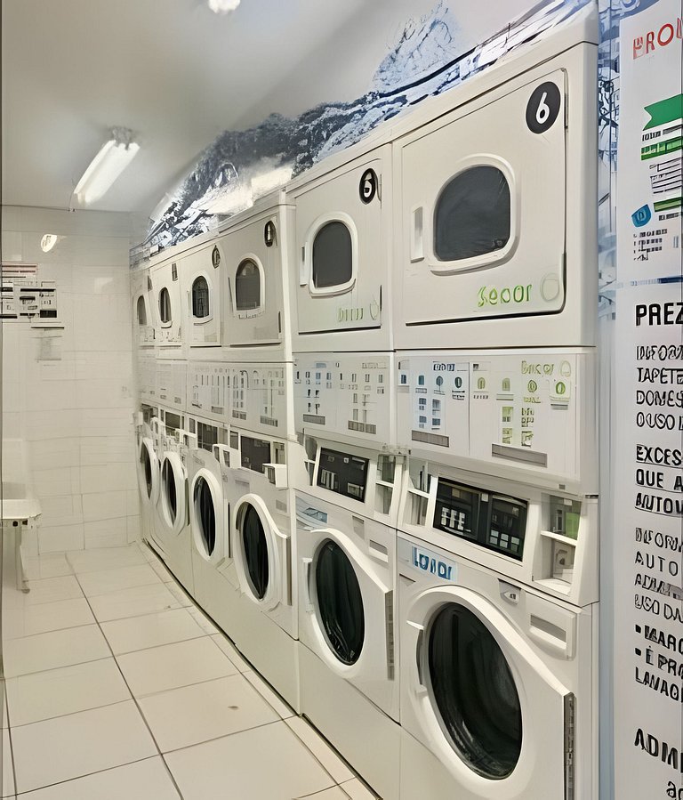 Ótimo Apto com shopping e piscina