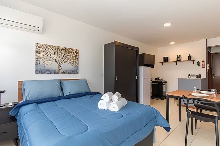 Studio confortável c/ AC próximo ao Iguatemi