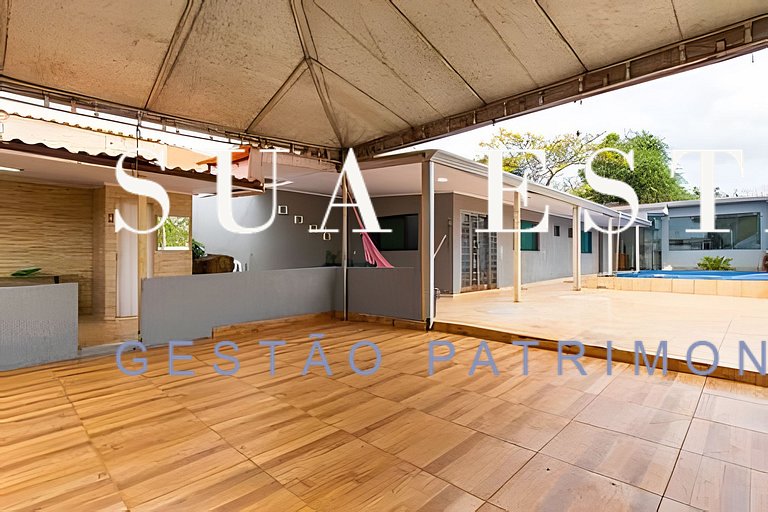 Casa do Naldo - lazer com piscina para até 12 pessoas