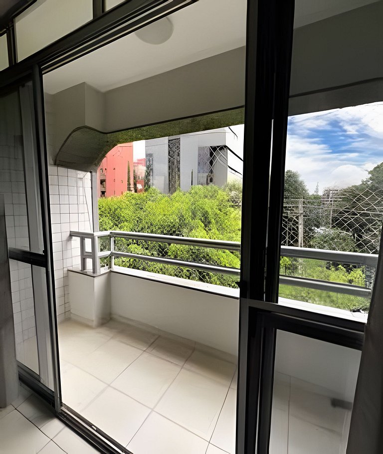 Studio urbano próximo ao Parque Olhos D'água