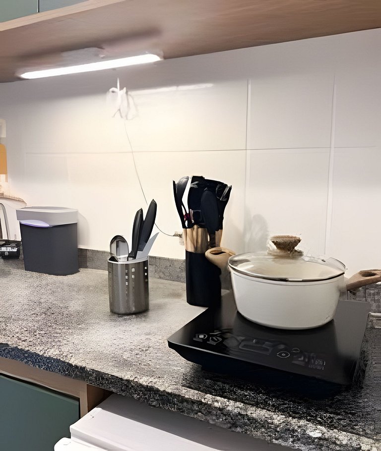 Studio urbano próximo ao Parque Olhos D'água